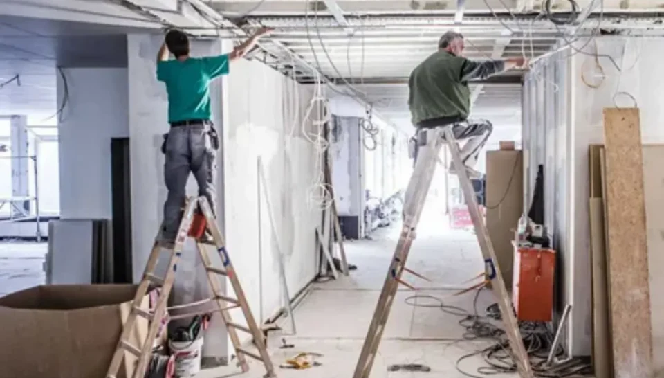 Плиточный клей С0/С1/С2: когда оправдан класс выше